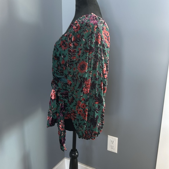 Anthropology Surplice Tie Front Blouse large new with tags - Picture 5 of 7